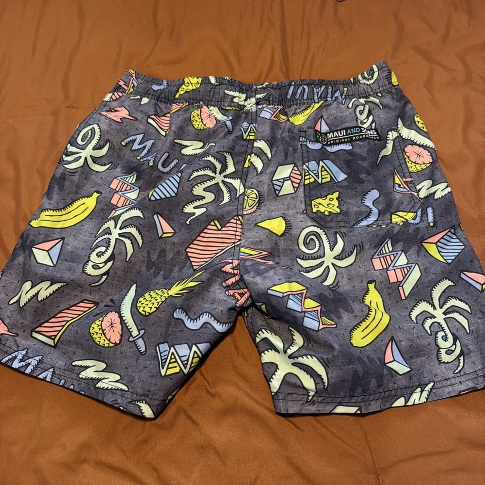 Maui And Sons Island Slice All Over Print Mesh Lined Swim Trunk Size Small!